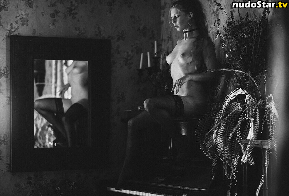 thinloth Fotografie Nudă OnlyFans Scursă #12