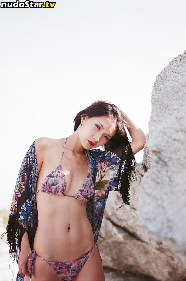 Verna Wang / VernaW_13 / verna.w Fotografie Nudă OnlyFans Scursă #13